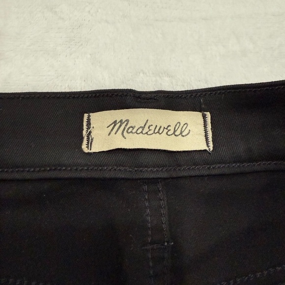 Madewell 8" Skinny Black Carbondale Wash Jeans Size 27 - Picture 4 of 5